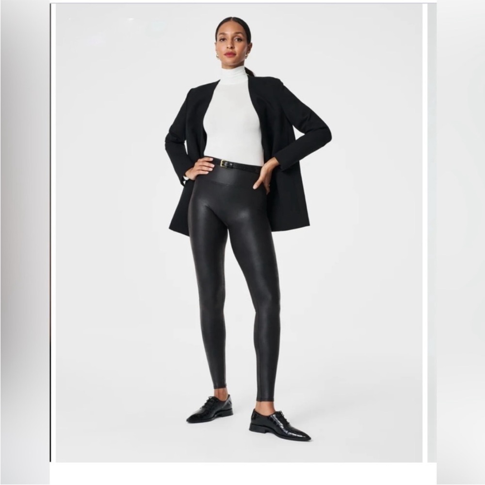 Spanx Black Faux Leather Leggings Womens Medium 2437 High Rise